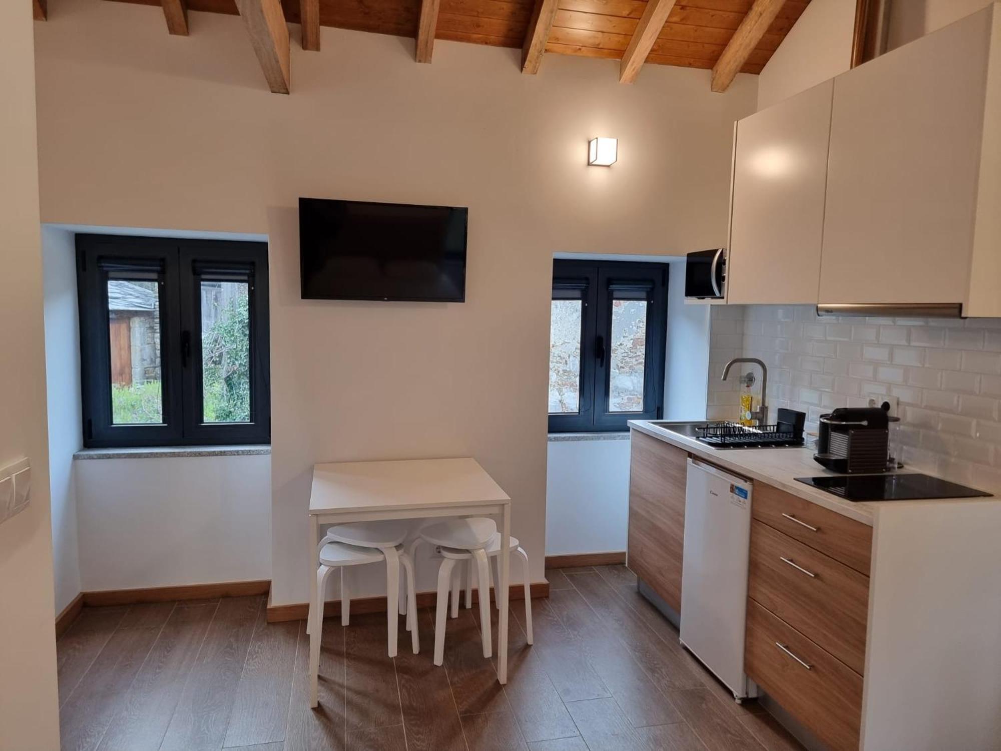 Casa De Baixo Studios Arouca Quarto foto